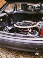 foalded wheel chair in car